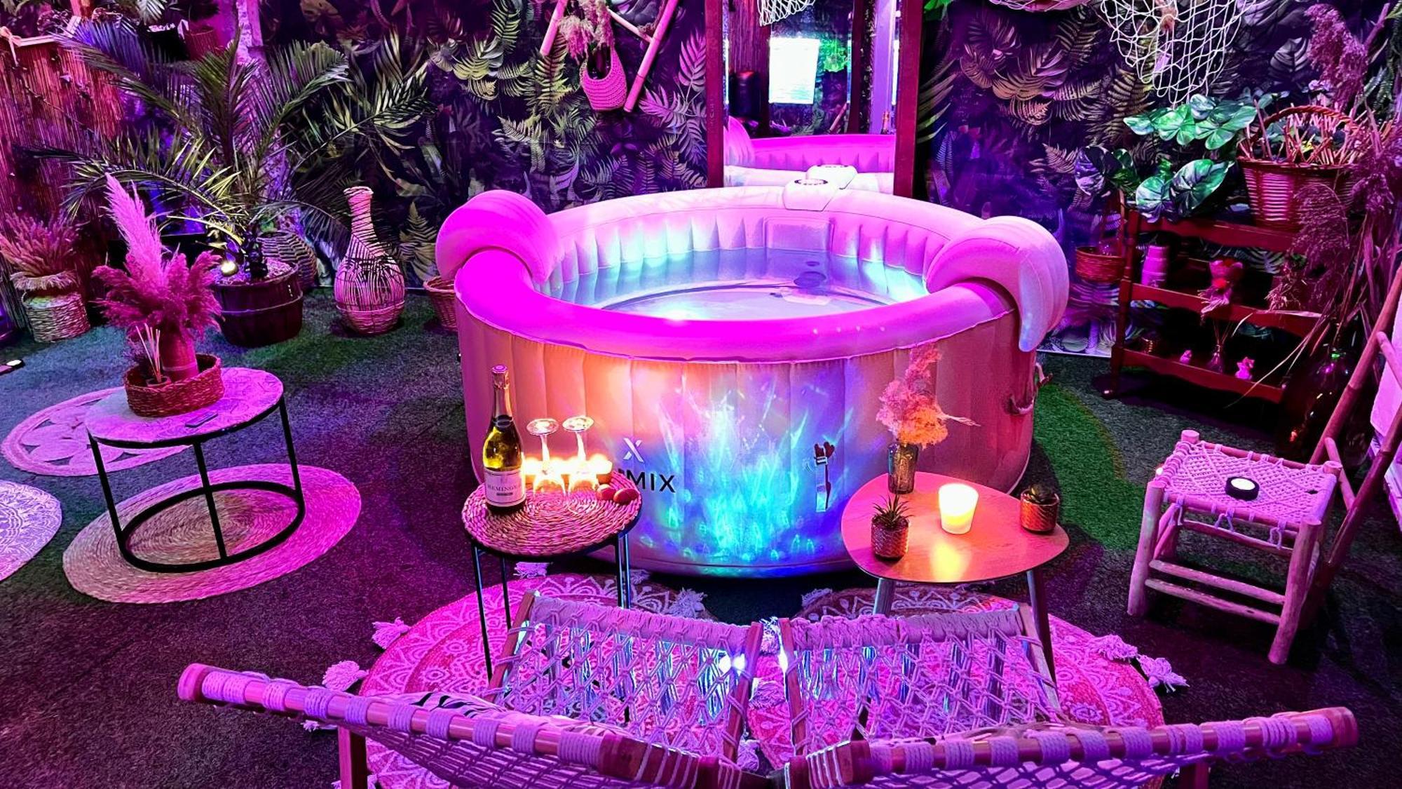 Un Mirage Tropical En Bord De Loire, Love Et Detente Saint-Clément-des-Levées Esterno foto